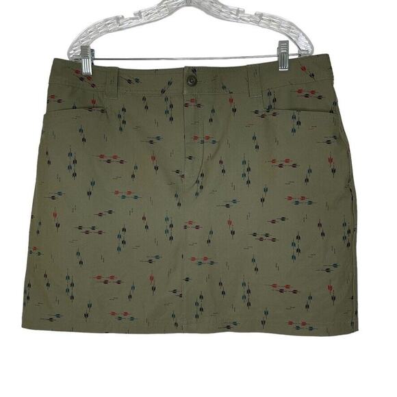 Eddie Bauer Adventurer 2.0 Green Arrow Print Athletic Mini Skort Size 16 Women's - Picture 1 of 11